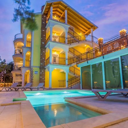 Palace Paulina Apartments Нови Винодолски Екстериор снимка